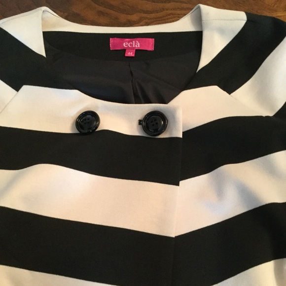 Striped Blazer - size 8 - Picture 4 of 4